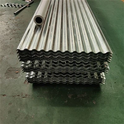 Dachverbundsystem aus Stahlblech