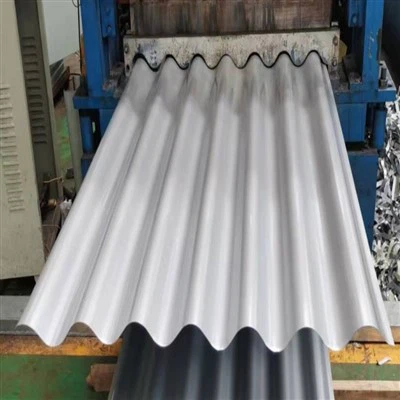 Überlappendes, kompressionsgeformtes Deck